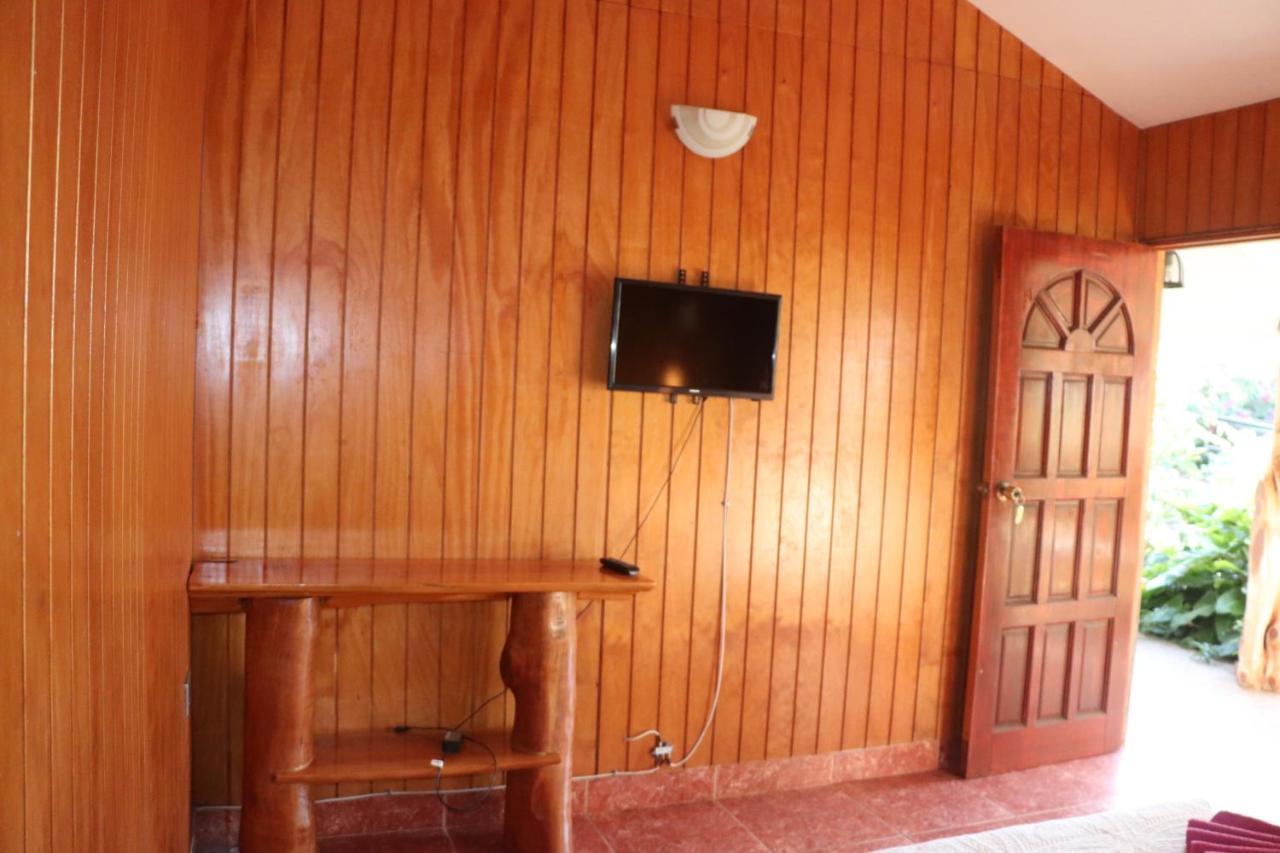 Hostal Avareipua Ханга-Роа Экстерьер фото