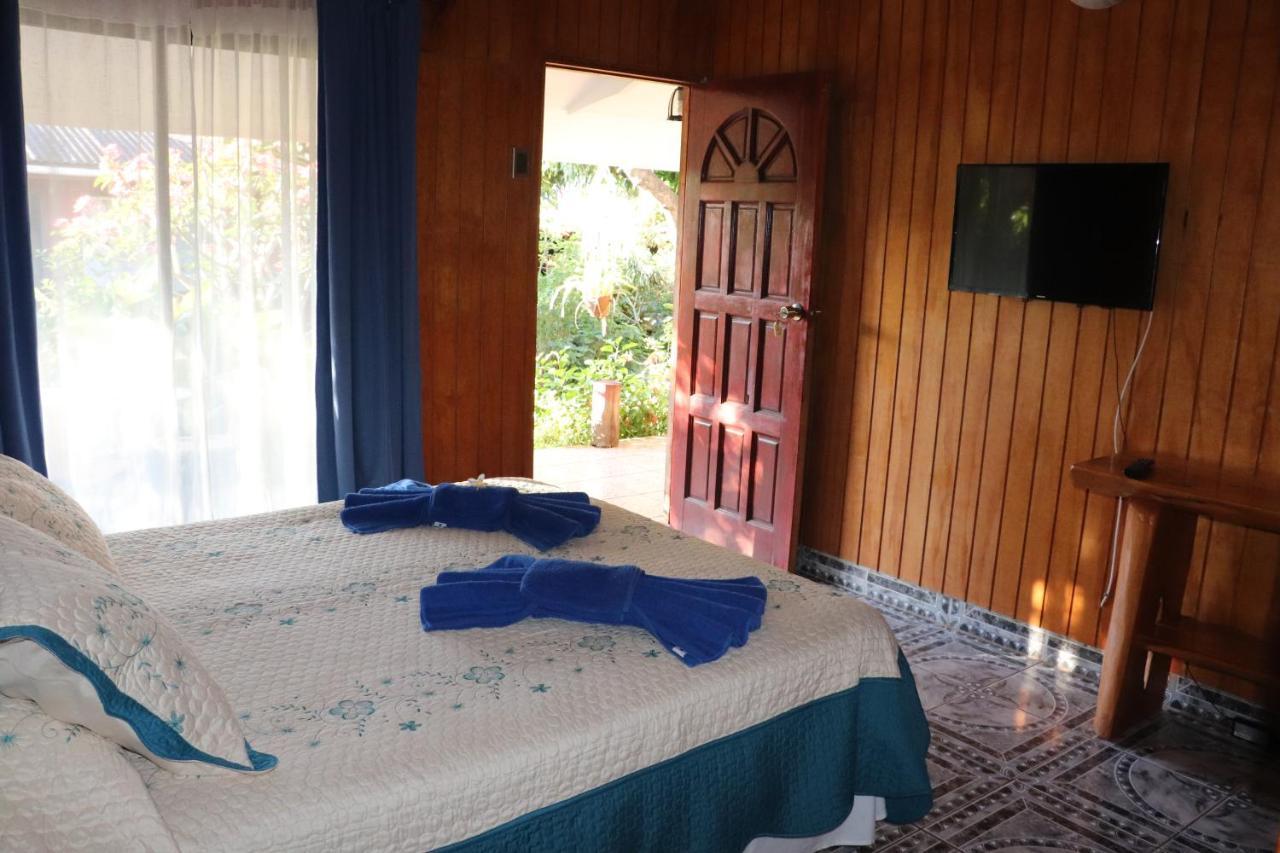Hostal Avareipua Ханга-Роа Экстерьер фото